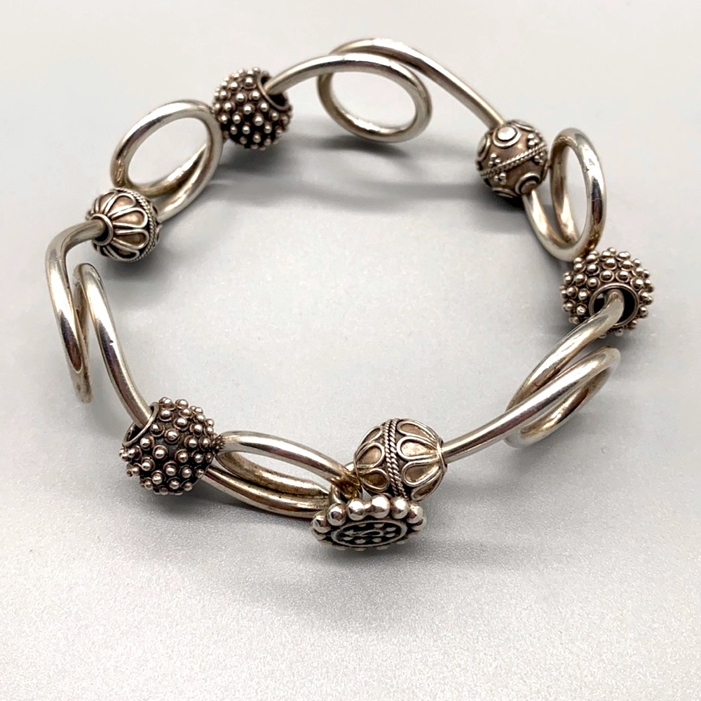 Unique sterling silver bangle bracelet with decorative sterling beads 🌸 - Picture 1 of 8
